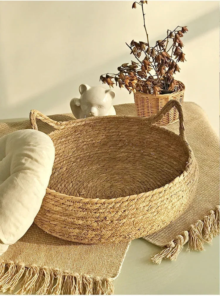 Four Seasons Handcrafted Cat Nest